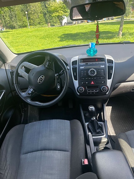 Kia Ceed 21 of 26