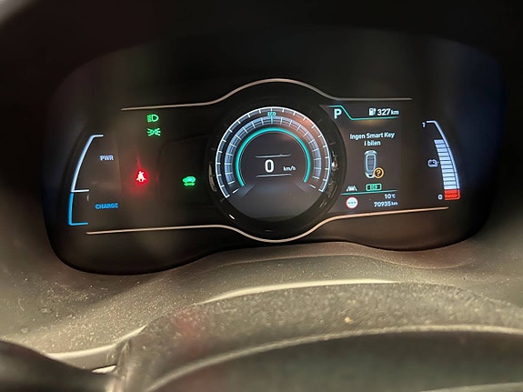 Hyundai Kona 8 of 11