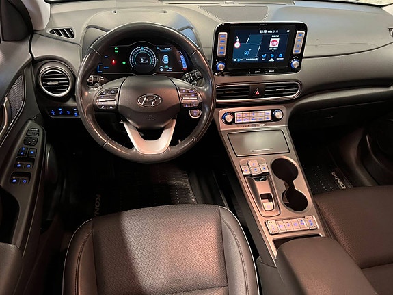 Hyundai Kona 9 of 11