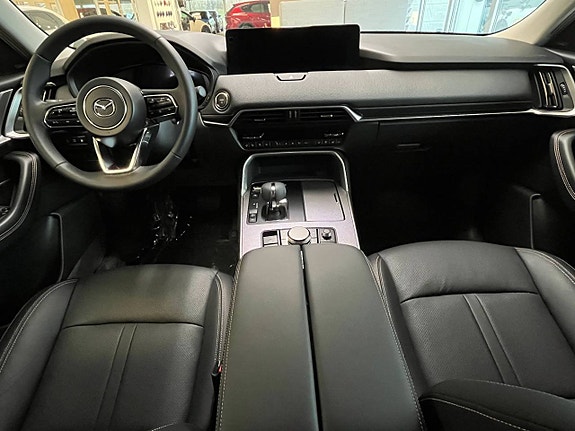 Mazda CX-60 7 of 10