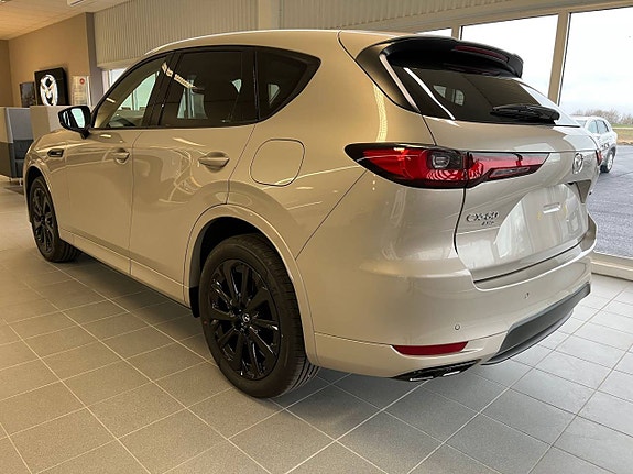 Mazda CX-60 2 of 10