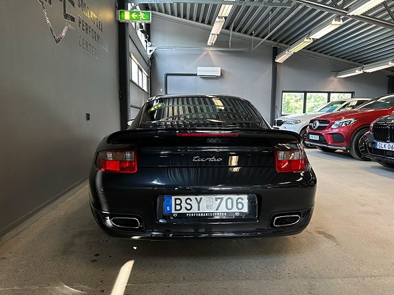 Porsche 911 Turbo 9 of 27