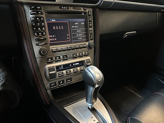Porsche 911 Turbo 18 of 27