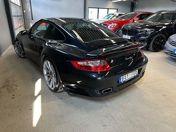 Porsche 911 Turbo 7 of 27