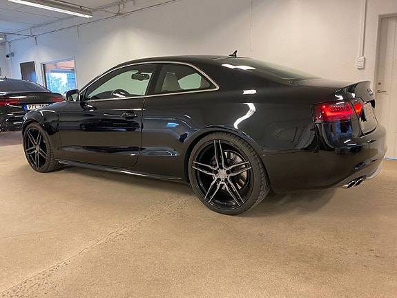 Audi S5 10 of 27