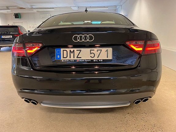Audi S5 9 of 27