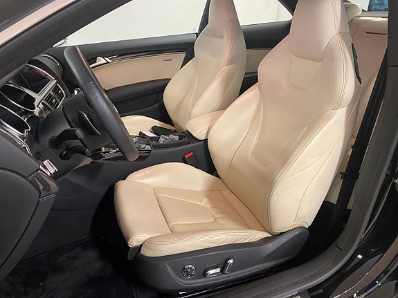 Audi S5 14 of 27