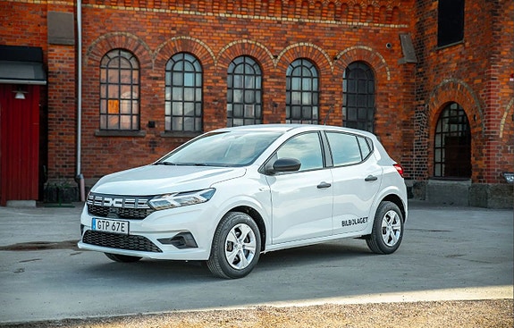 Dacia Sandero 2 of 5