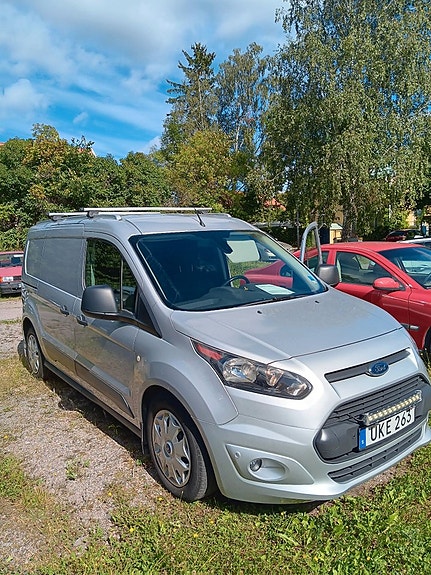 Ford Transit Connect 3 of 18