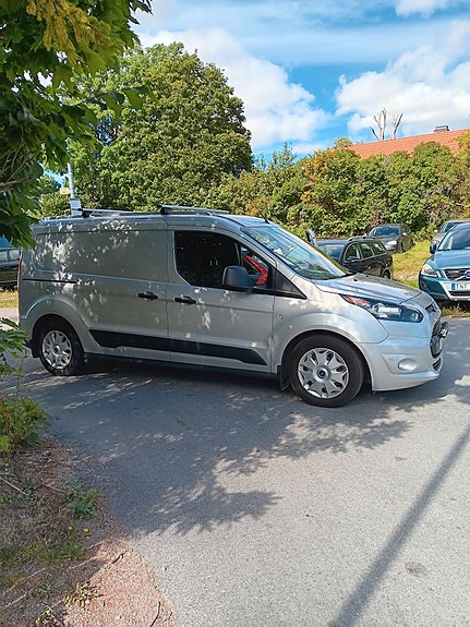 Ford Transit Connect 5 of 18