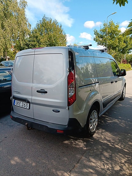 Ford Transit Connect 2 of 18