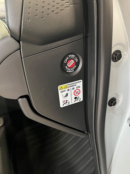 Honda HR-V 7 of 17