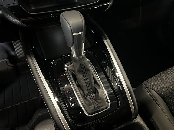 Honda HR-V 13 of 17