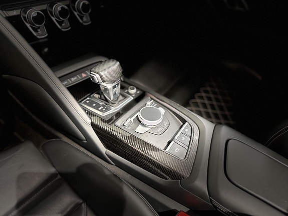Audi R8 23 of 29