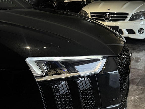 Audi R8 16 of 29