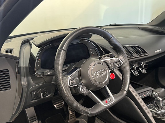 Audi R8 19 of 29