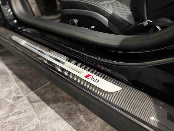 Audi R8 18 of 29