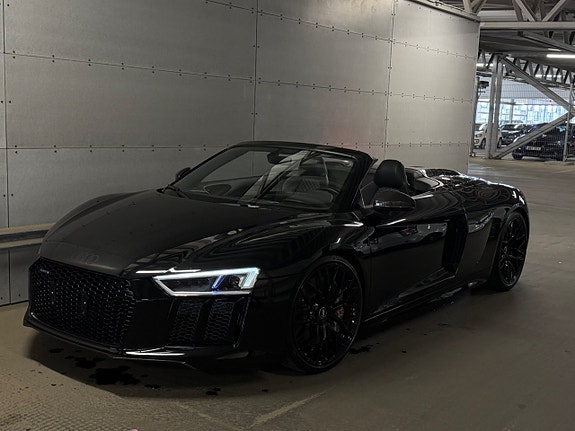 Audi R8 11 of 29
