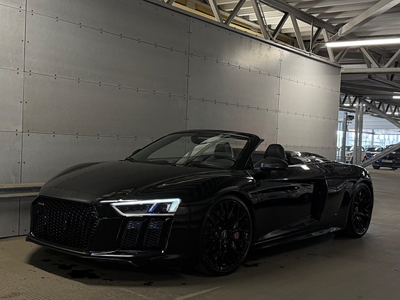 Audi R8 6 of 29