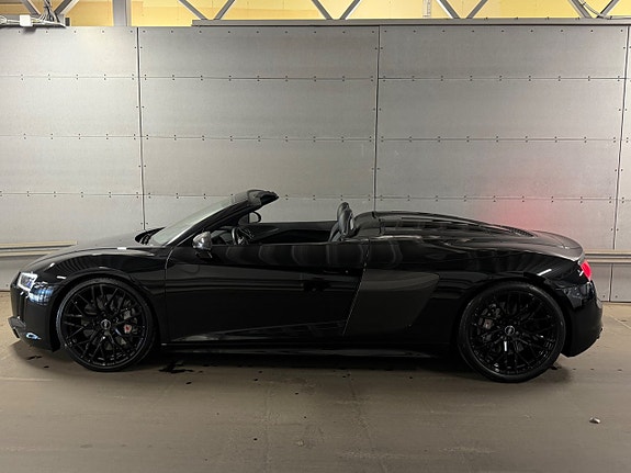 Audi R8 8 of 29