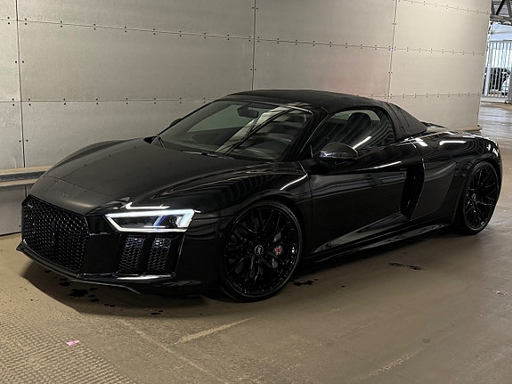 Audi R8 5 of 29
