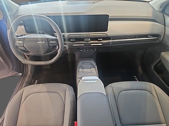 Kia EV3 7 of 15
