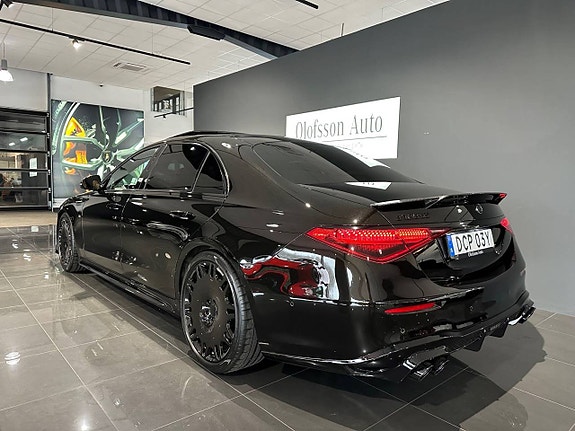 Mercedes-Benz S400 d 2 of 20