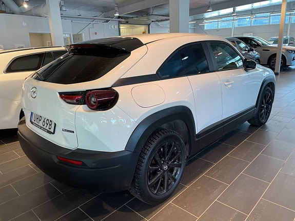 Mazda MX-30 6 of 10