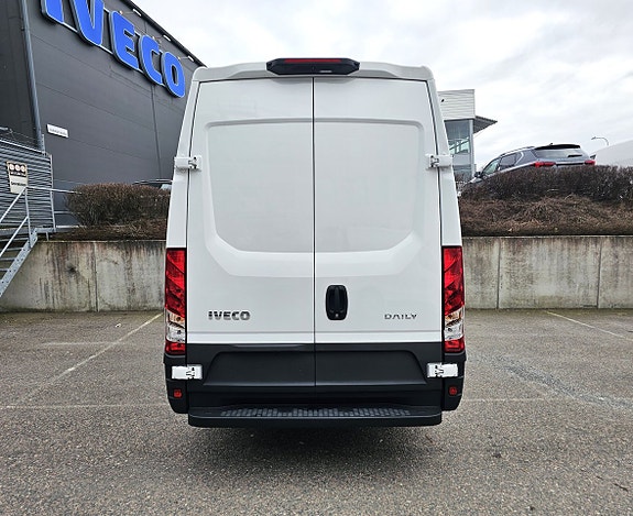 Iveco Daily 6 of 17