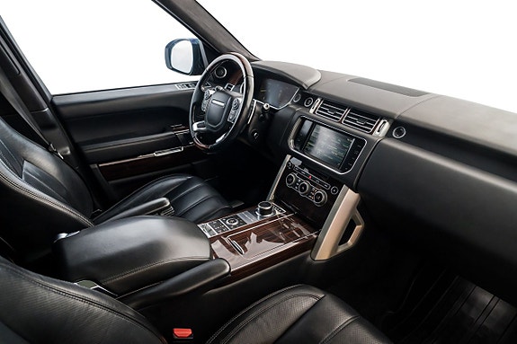 Land Rover Range Rover 25 of 27