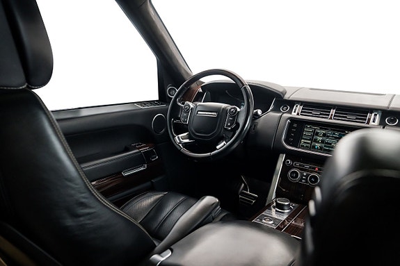 Land Rover Range Rover 22 of 27