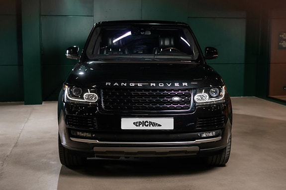 Land Rover Range Rover 2 of 5