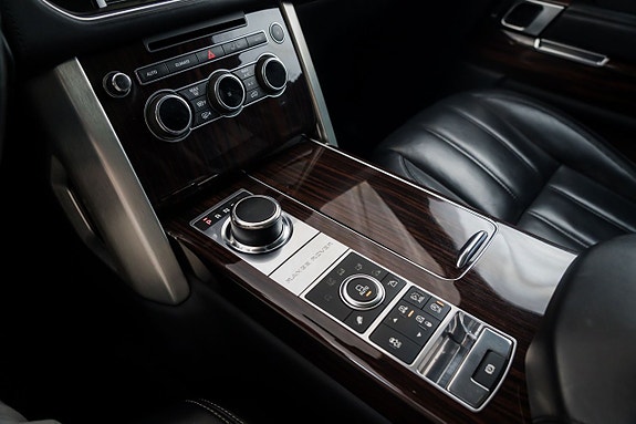 Land Rover Range Rover 15 of 27