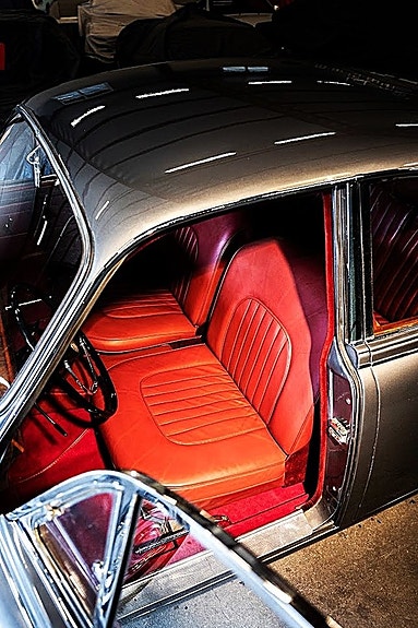 Jaguar Mark 2 7 of 30