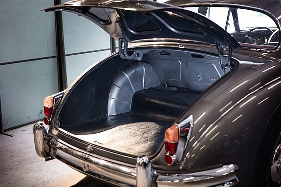 Jaguar Mark 2 22 of 30