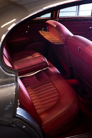 Jaguar Mark 2 10 of 30