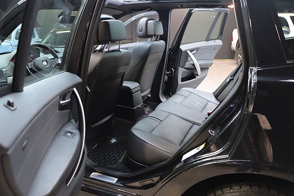 BMW X3 13 of 25