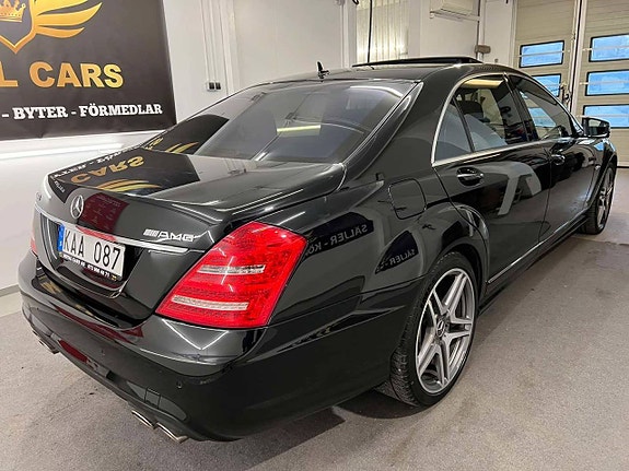 Mercedes-Benz S63 4 of 5