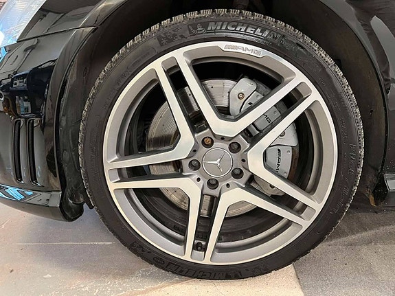Mercedes-Benz S63 12 of 27