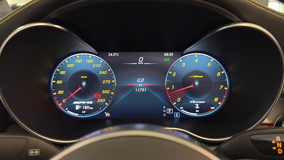 Mercedes-Benz C63 30 of 30