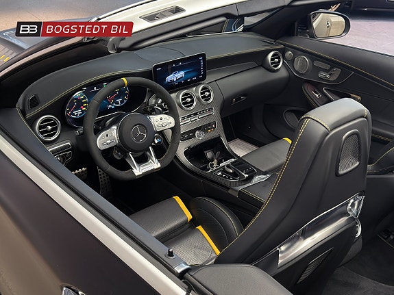 Mercedes-Benz C63 10 of 30