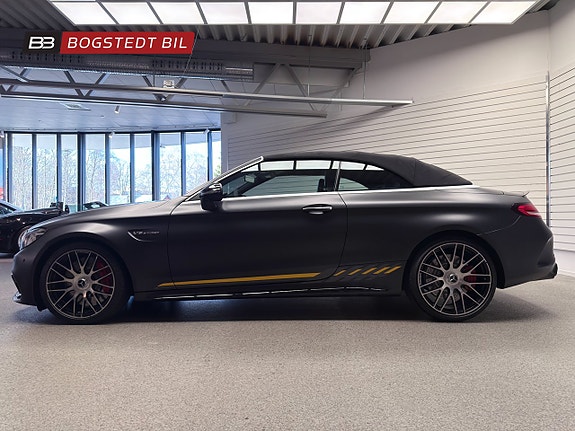 Mercedes-Benz C63 4 of 30