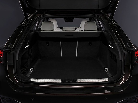 Audi A6 11 of 15