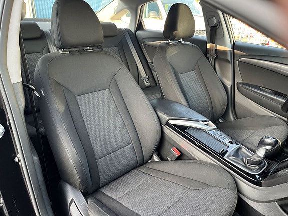 Hyundai i40 13 of 25