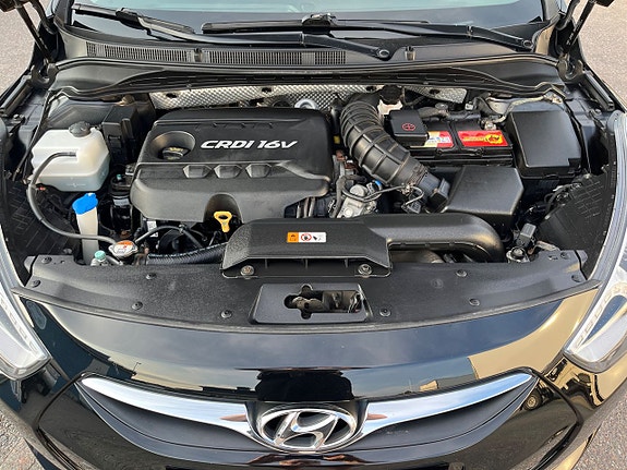Hyundai i40 9 of 25