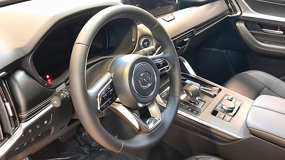 Mazda CX-80 9 of 19