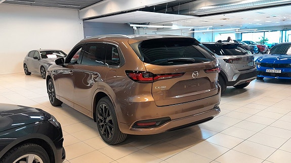 Mazda CX-80 3 of 19