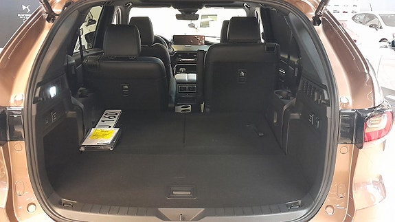 Mazda CX-80 17 of 19