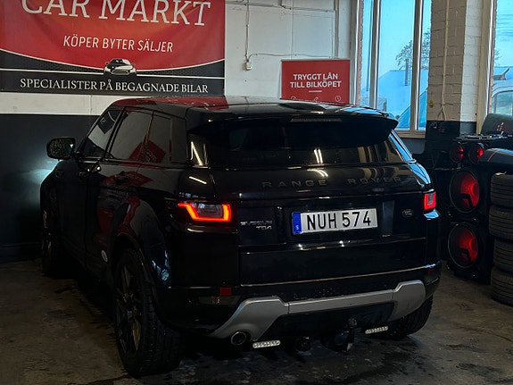 Land Rover Range Rover Evoque 4 of 5