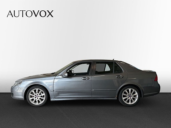 Saab 9-5 2 of 13